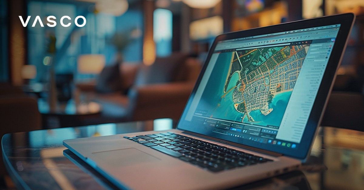 Laptop cu harta Dubaiului deschisă, care arată planificarea călătoriei cu Vasco.
