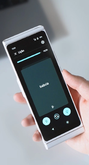 Demonstrație a funcției de învățare a limbilor străine pe Vasco Translator V4.